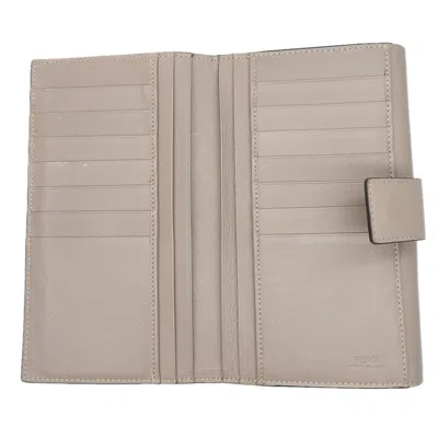 Pre-owned Fendi Beige Grayish Leather Wallet (bi-fold) ()