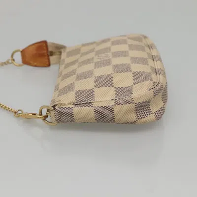 Pre-owned Louis Vuitton Mini Pochette Accessoires White Canvas Clutch Bag ()