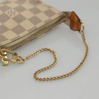 Pre-owned Louis Vuitton Mini Pochette Accessoires White Canvas Clutch Bag ()
