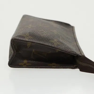 Pre-owned Louis Vuitton Poche Toilette 15 Brown Canvas Clutch Bag ()