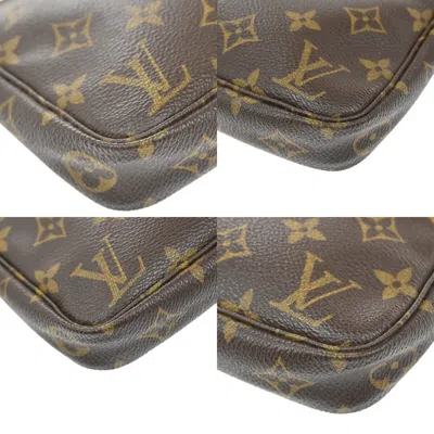 Pre-owned Louis Vuitton Pochette Accessoires Brown Canvas Clutch Bag ()