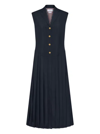 Thom Browne Sleeveless Pleated Dress In Black