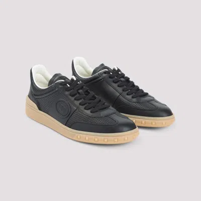 Valentino Upvillage Low-top Sneakers In Black