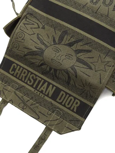 Pre-owned Dior 2000s Camp Shoulder Bag In Green