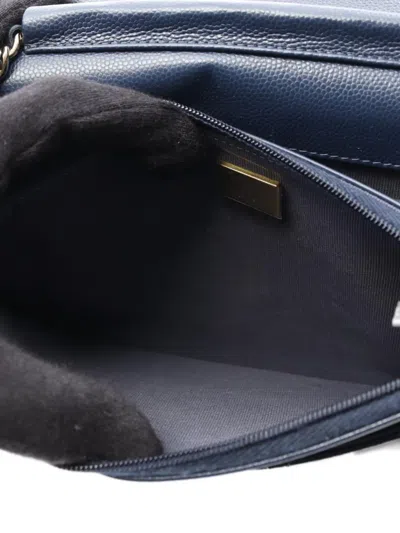 Pre-owned Chanel 2021 Caviar-leather Chain Wallet In Blue