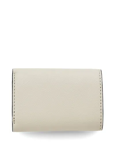 Marc Jacobs Mini The Utility Snapshot Wallet In Brown