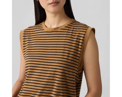 Levi's Boxy Tank In Brown