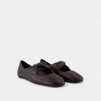 Alexander Mcqueen Flat Shoes