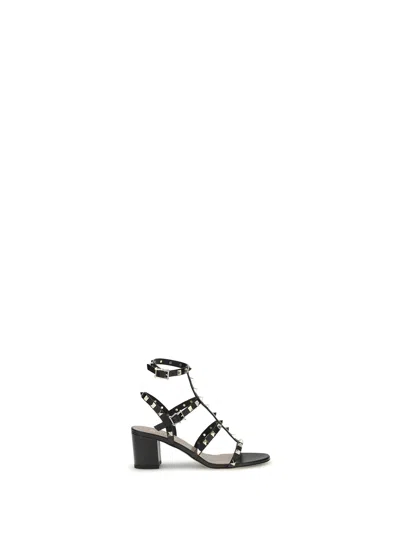 Valentino Garavani Garavani Rockstud 60 Leather Sandals In Black
