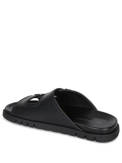 Ferragamo Gancino Black Sandal In Black