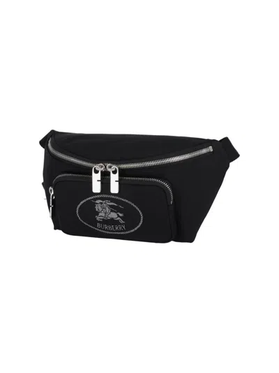 Burberry Orkney Pouch In Black