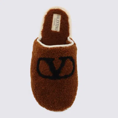 Valentino Ta Chambre Wool Slides In Brown