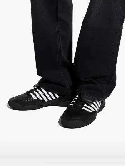 Dsquared2 Round Toe Low Top Lace-up Sneakers