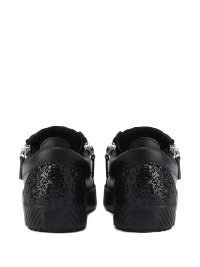 Giuseppe Zanotti Gail Zip-detail Glitter Low-top Sneakers In Black