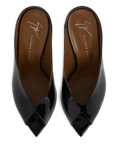 Giuseppe Zanotti 90mm Intriigo Pointed-toe Patent Leather Sandals