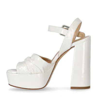 Strategia Rain White Heeled Sandal