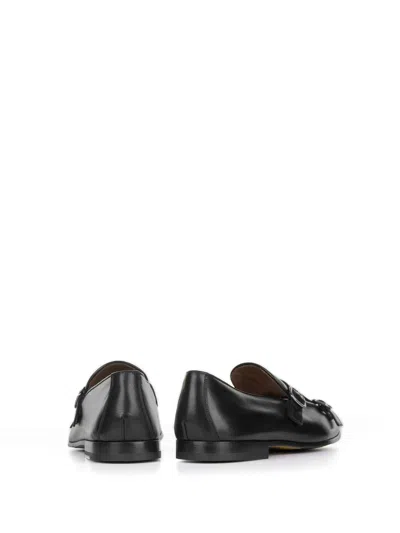 Doucal's Double Buckle Leather Moccasin