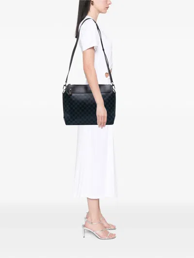 Pre-owned Louis Vuitton 2015 Damier Cobalt Greenwich Messenger Crossbody Bag In Blue