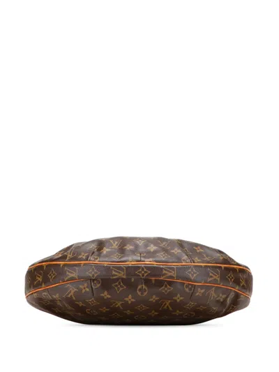 Pre-owned Louis Vuitton 2003 Monogram Croissant Gm Hobo Bag In Brown