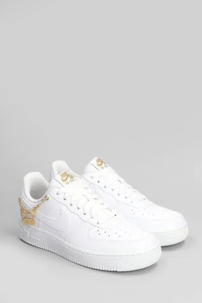Nike Air Force 1 07  In White