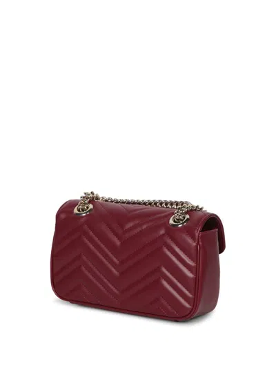 Gucci Small Gg Marmont Shoulder Bag In Red