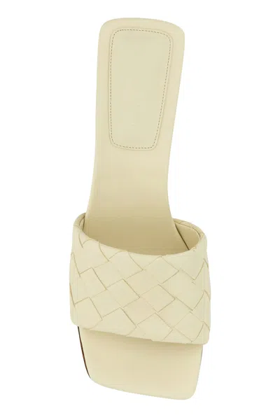 Bottega Veneta Sabot Parco In Pelle Avorio  Donna In Neutral