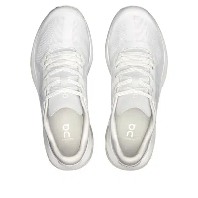 On Running (wmns)  Cloudzone 'triple White'