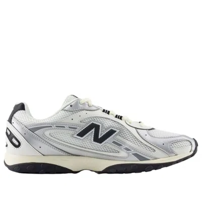 New Balance 204l Sneaker In Silver In Multi