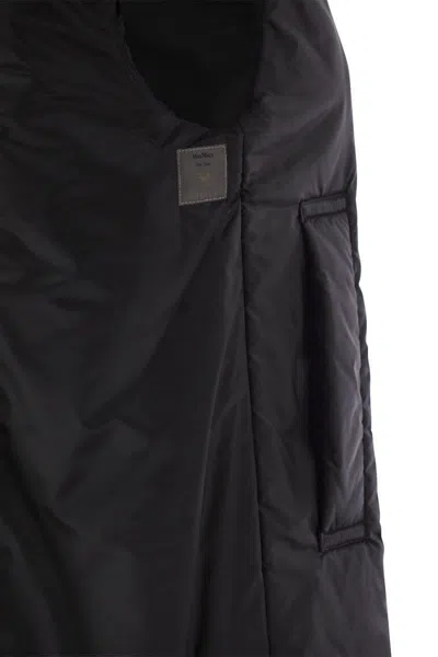 Max Mara The Cube Women Black Greengo Padded Hooded Vest In Blue
