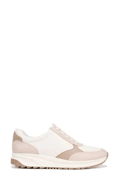 Naturalizer Shay Sneaker In Multi