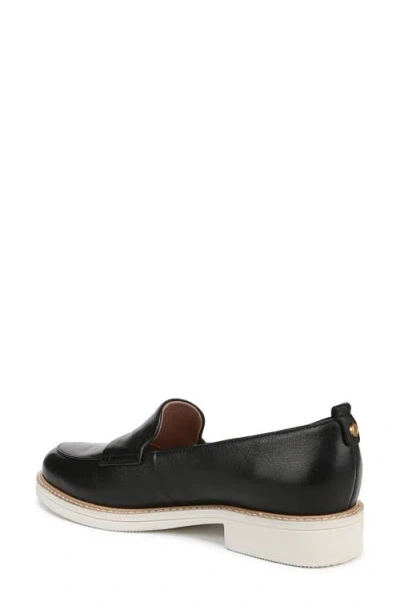 Naturalizer Taylin Loafer