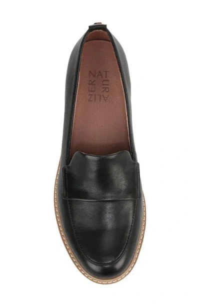 Naturalizer Taylin Loafer