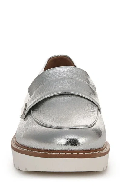 Naturalizer Adiline Loafer