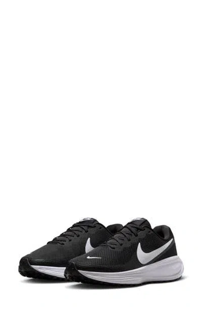 Nike Revolution 8 Running Shoe In Black
