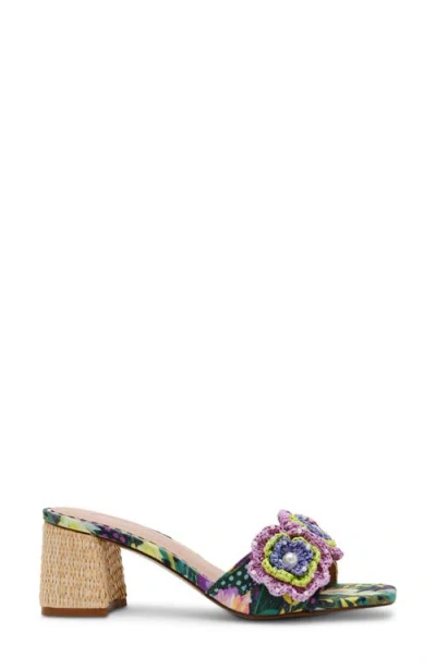 Betsey Johnson Dietrich Slide Sandal