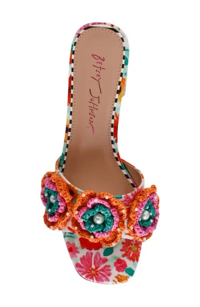 Betsey Johnson Dietrich Slide Sandal
