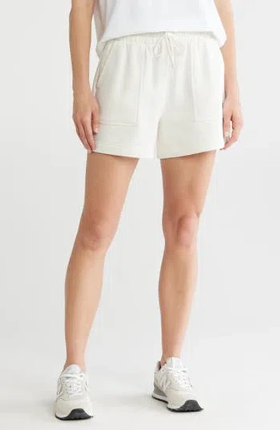 Z By Zella Feather Fleece Pull-on Shorts