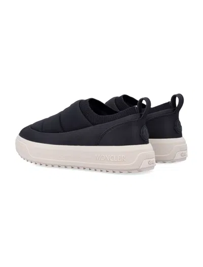 Moncler Pulse Slipon Low Top Sneakers In Black