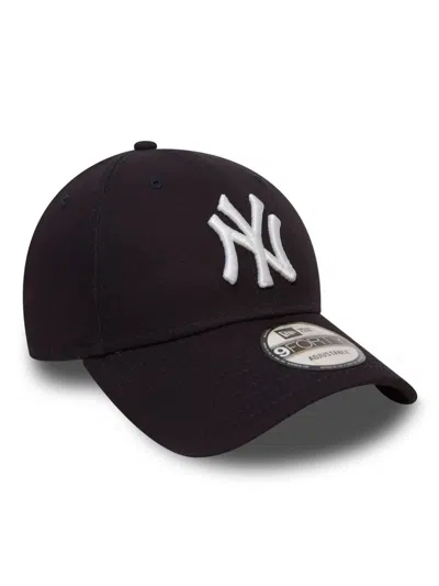 New Era New York Yankees Side-patch Cap In Black