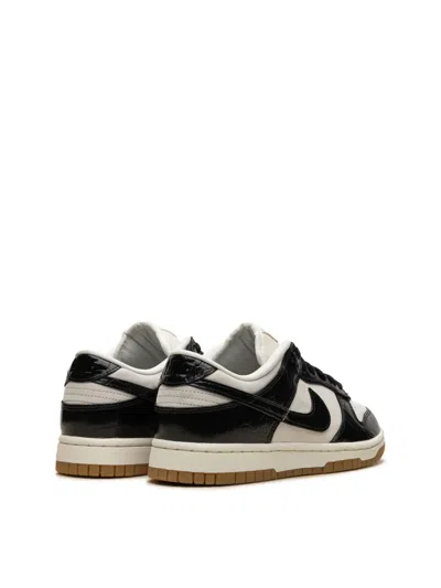 Nike Dunk Low Lx Sneakers
