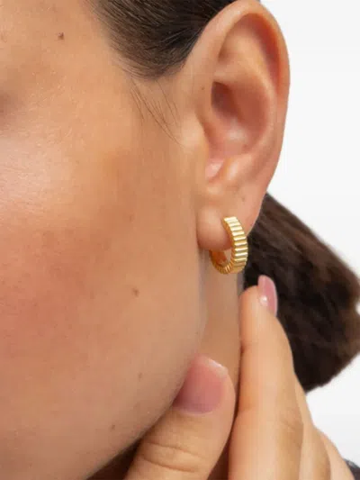 Dower & Hall Medium Humbug Earrings In Gold