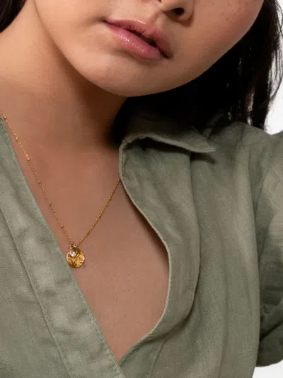 Dower & Hall Hammered Disc Sapphire Necklace In Gold