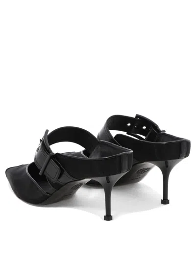 Alexander Mcqueen Heeled Shoes In Black
