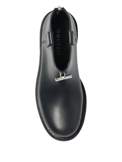Alexander Mcqueen Zip-fastening Platform Ankle Boots In Black