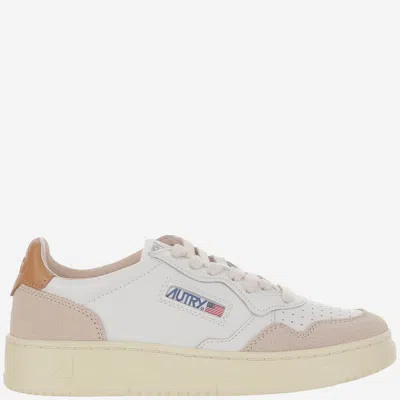 Autry Low Medalist Leather Sneakers
