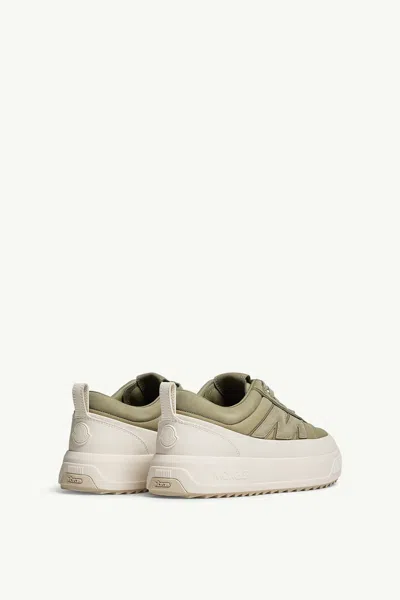 Moncler Sneakers En Nubuck Et Daim Altive In Green