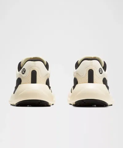 Lululemon Women's Beyondfeel Running Shoe