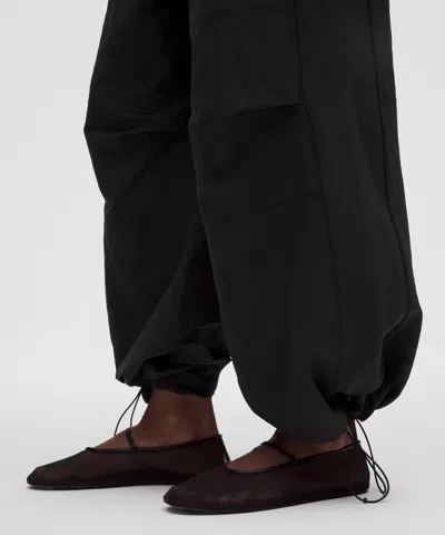 Lululemon Crinkle Nylon Relaxed Parachute Pant