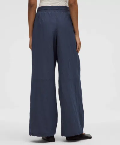 Lululemon Crinkle Nylon Relaxed Parachute Pant