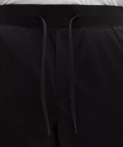 Lululemon Double-layered Mesh Linerless Short 5"